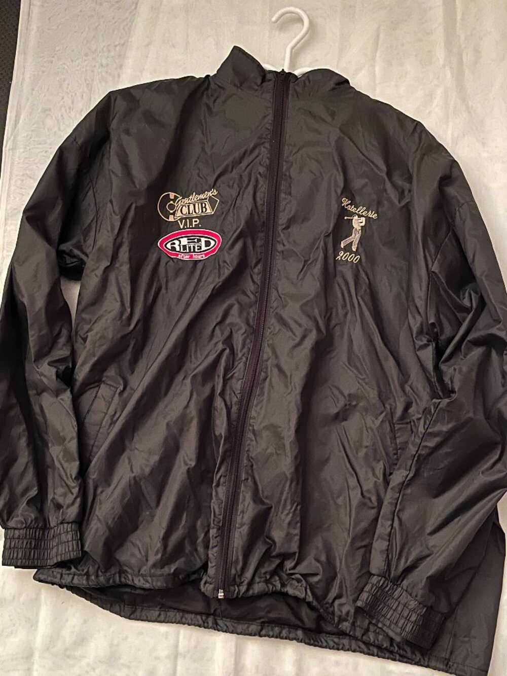 Win breaker Gentlemen's Club VIP Coat publimode Kotellerie 2000 edition!